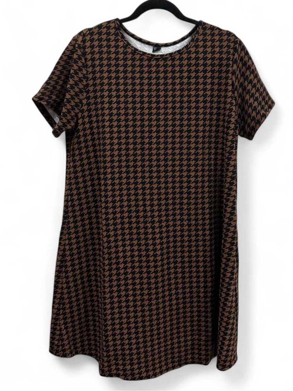 SHEIN Curve Brown and Black Houndstooth Top